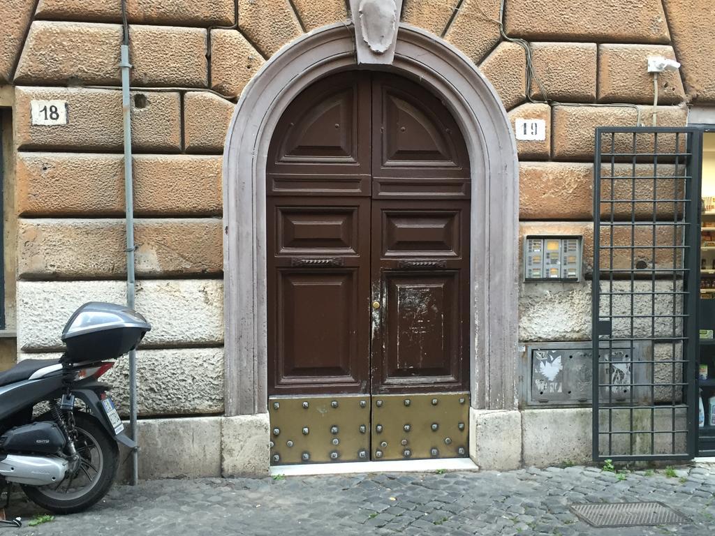 Riari Trastevere Apartment Рим Екстериор снимка